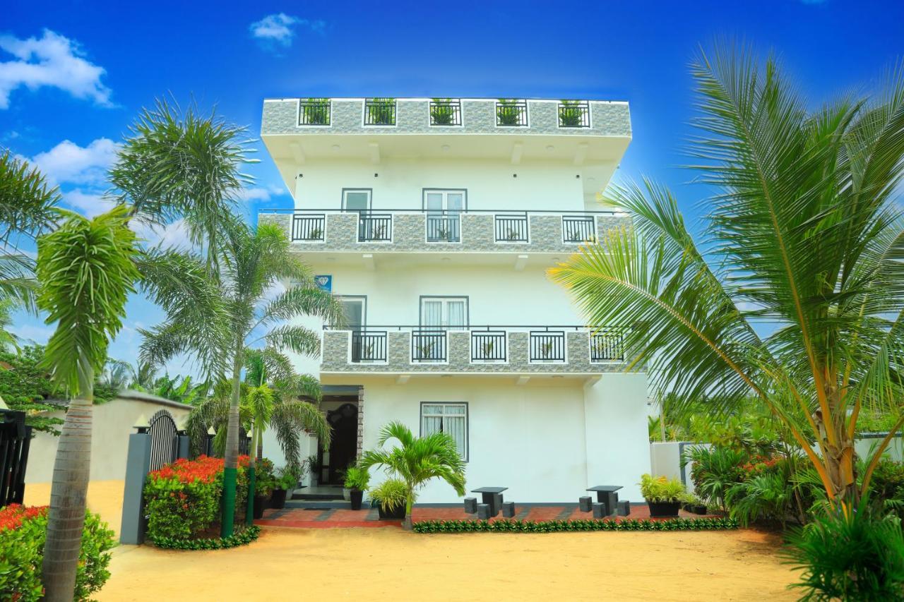 Blue Diamond Trincomalee