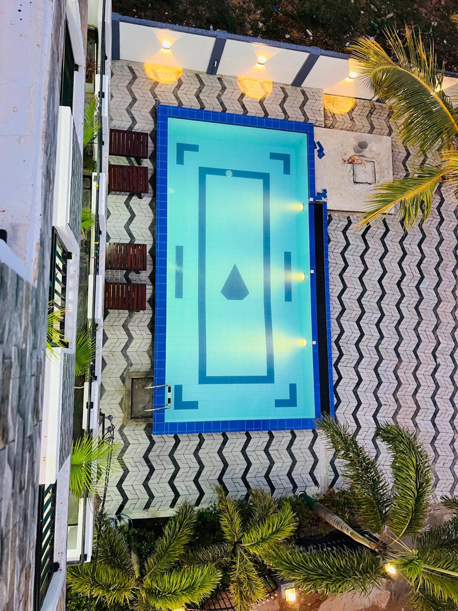 Blue Diamond Trincomalee